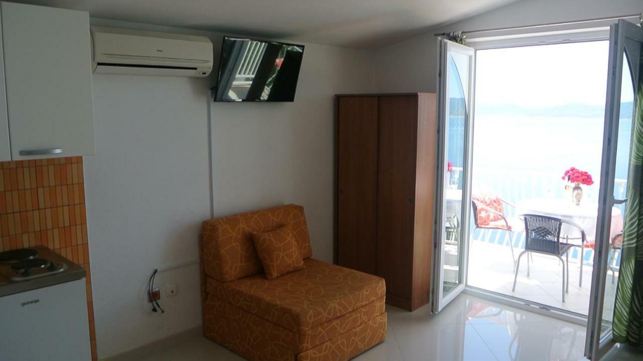View On Th Sea Pisak Apartman Kültér fotó